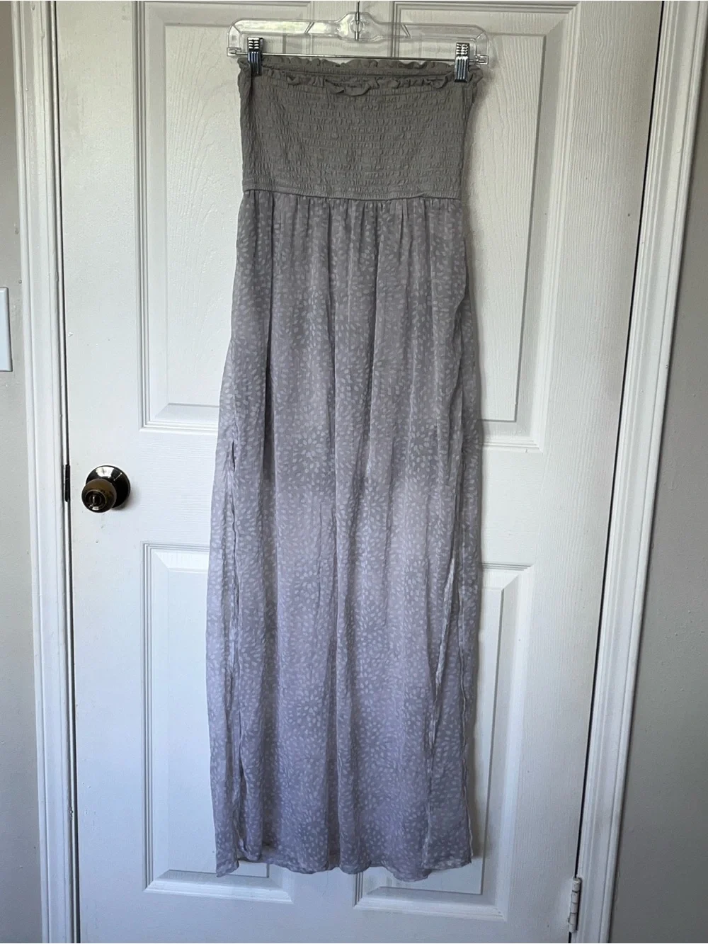 Abercrombie and Fitch Smocked Strapless Maxi Dress in Light Gray small  women’s